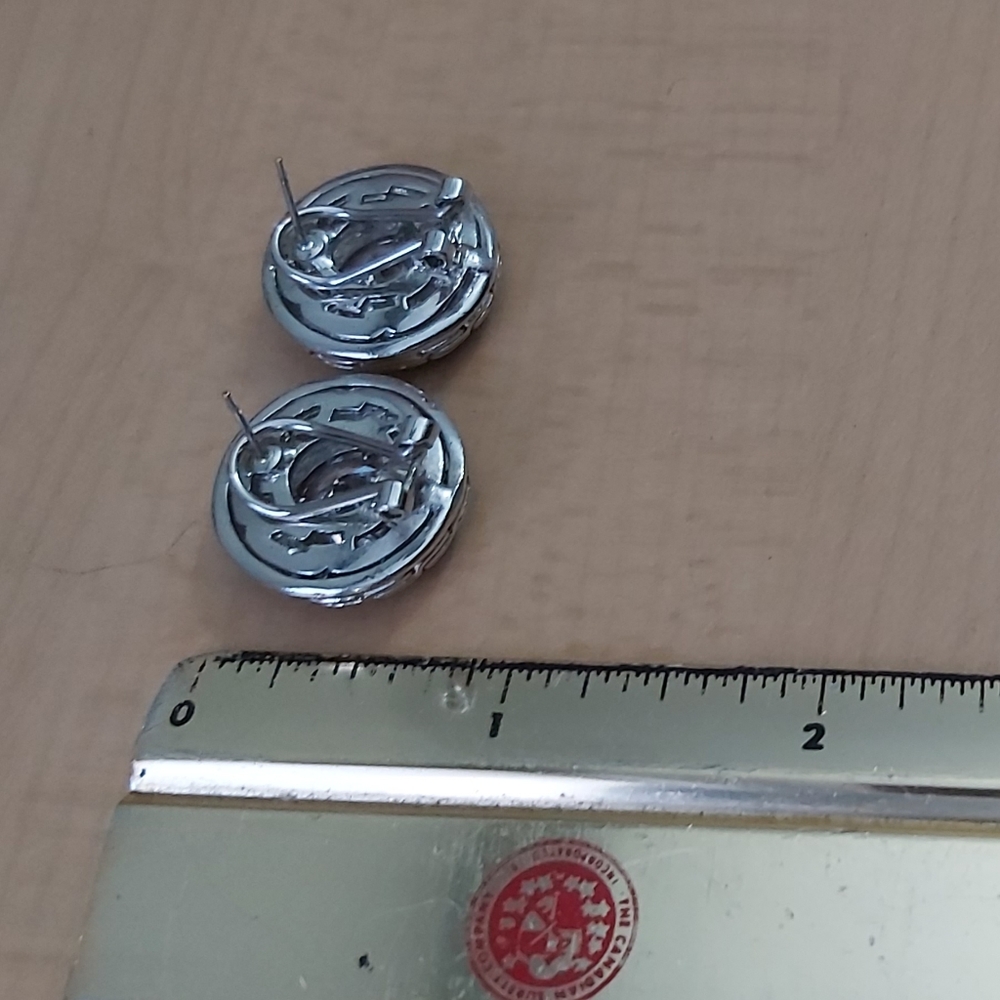 Vintage earrings silvertone large crystal statement stud - Picture 5 of 6